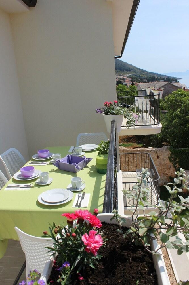 Villa Valentina Hotel in Bol