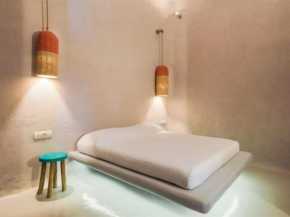 Ammos Oia Mansion Hotel in Oia