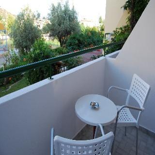 Artemis Studios Hotel in Faliraki Harbor