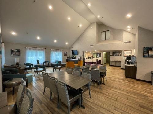Hawthorn Inn Hotel in Fishkill