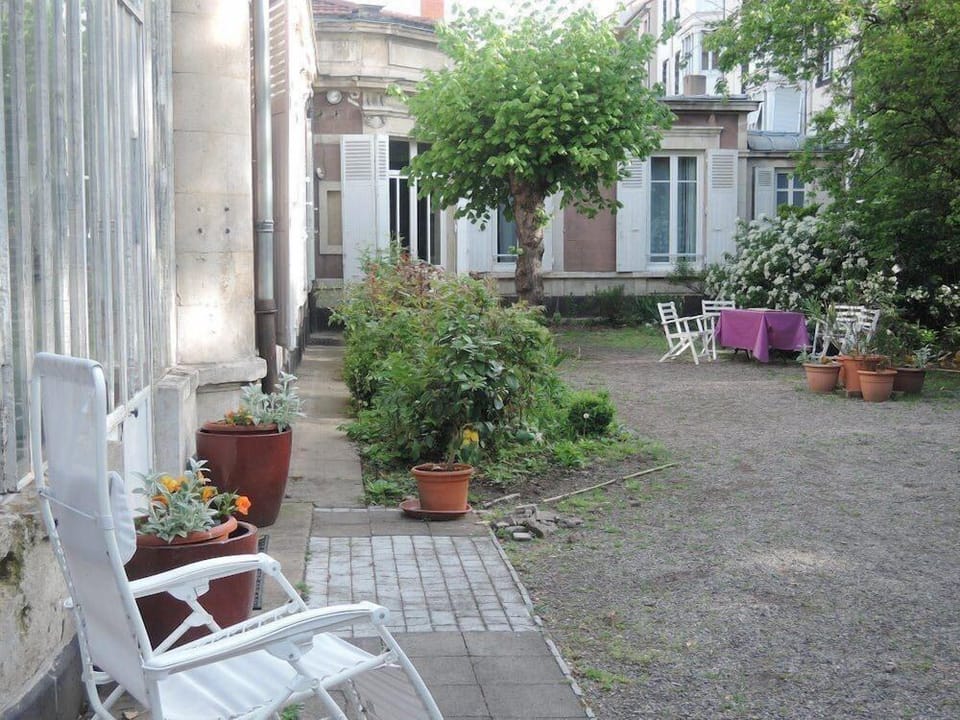La Pause Doree Hotel in Clermont-Ferrand