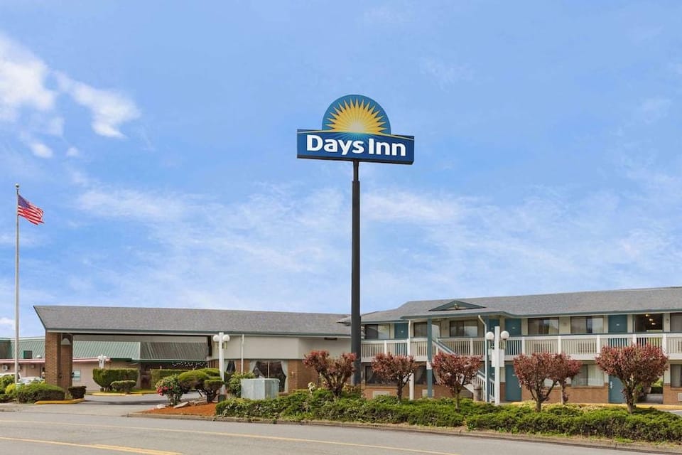 Days Inn Auburn Hotel in Auburn
