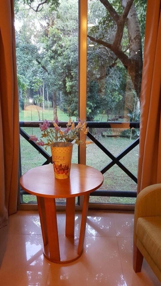 Hotel Tropical Hotel in Puerto Iguazú