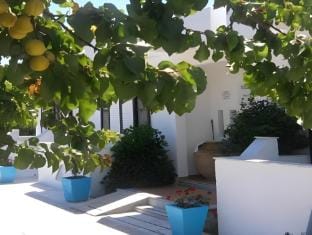 Nikos 2 Studios & Apartments Hotel in Kardamena