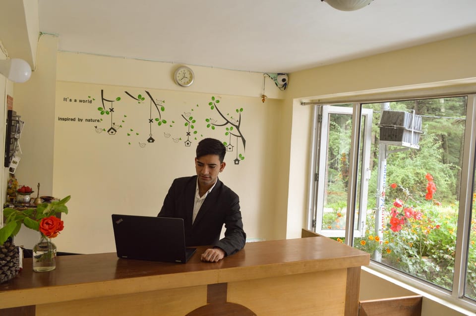 Forest View Retreat  Hotel in Manali