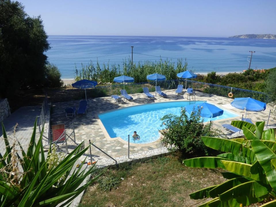 Milos Studios Hotel in Cephalonia