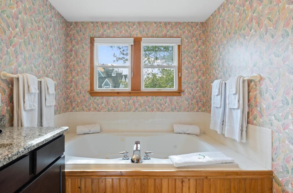 The Ocracoke Harbor Inn Hotel in Ocracoke Island