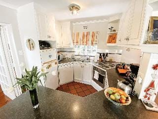 Jonquil Cottage Hotel in Franschhoek