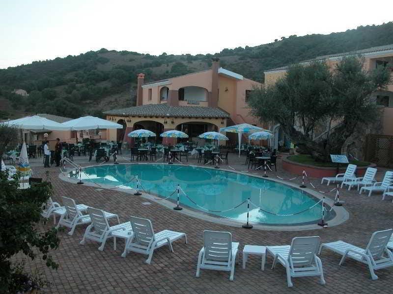 Hotel Li Troni Hotel in Sardinia