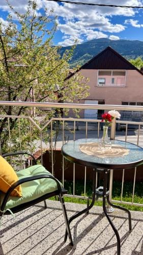 Guest House Bosnian House Hotel in Federation of Bosnia and Herzegovina