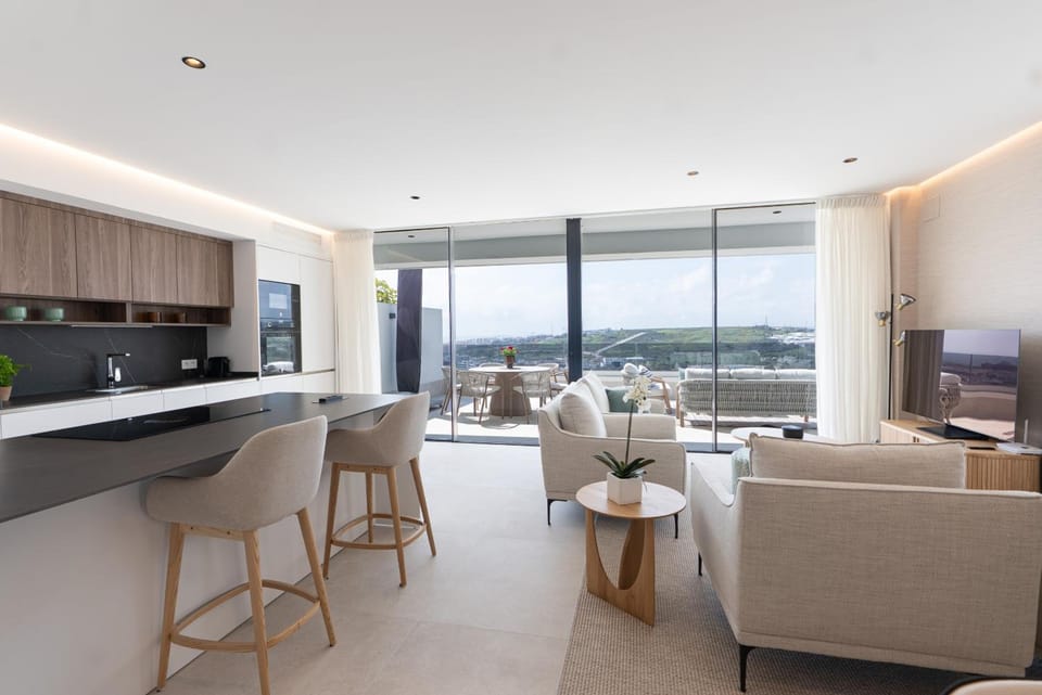 Estepona Holiday Hills Apartment hotel in Costa del Sol