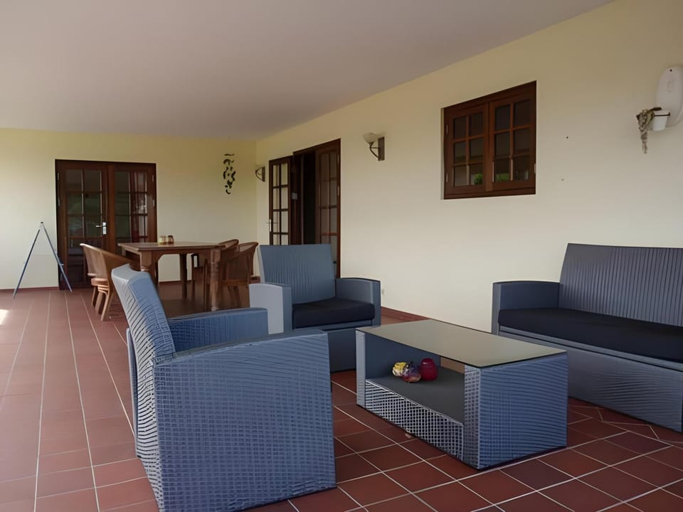 Mirador Apartments Hotel in Willemstad