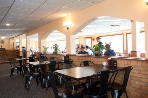 Premier Mountain Lodge and Suites Hotel in Valemount