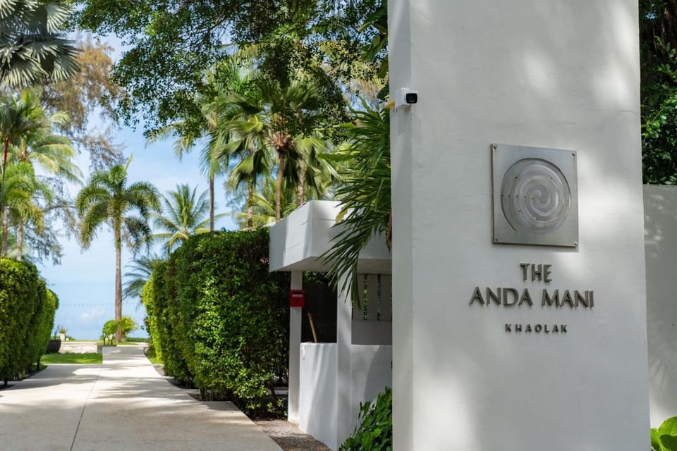 The Anda Mani Khaolak Beachfront Villas Resort in Phang-nga Changwat