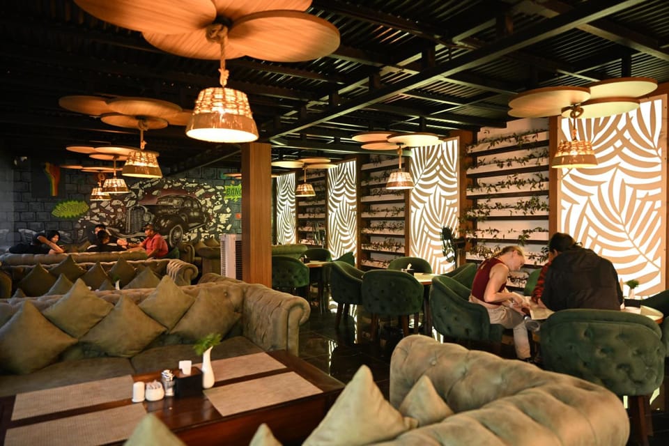 Hotel Mustang Holiday Inn Hotel in Kathmandu