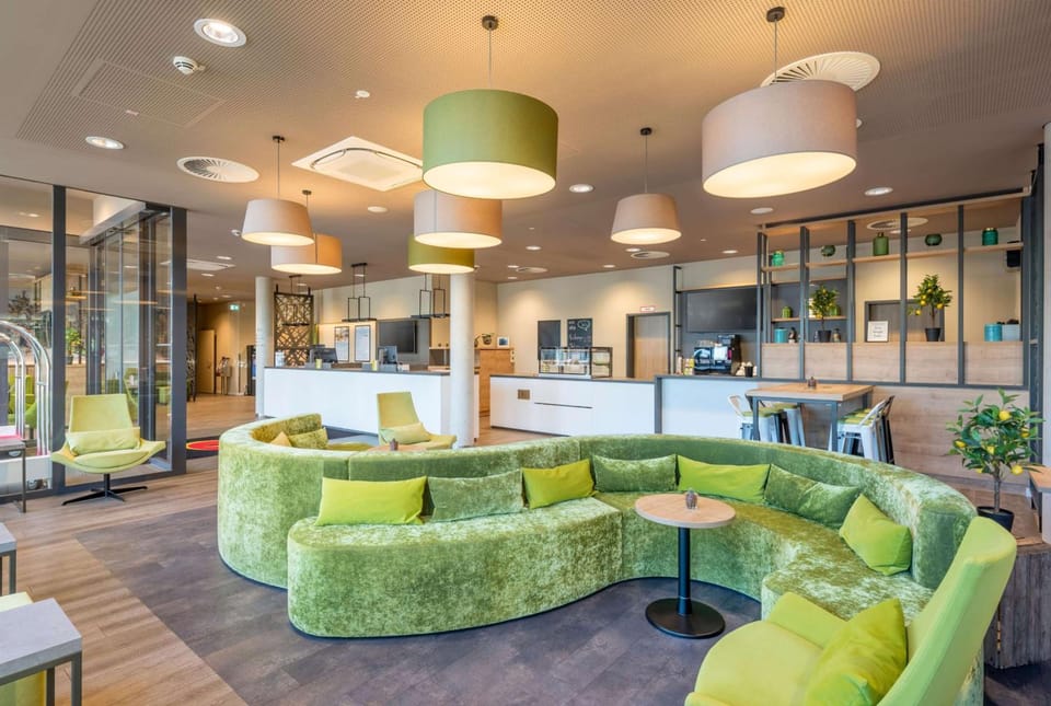 Super 8 by Wyndham Dresden Hotel in Dresden-Neustadt