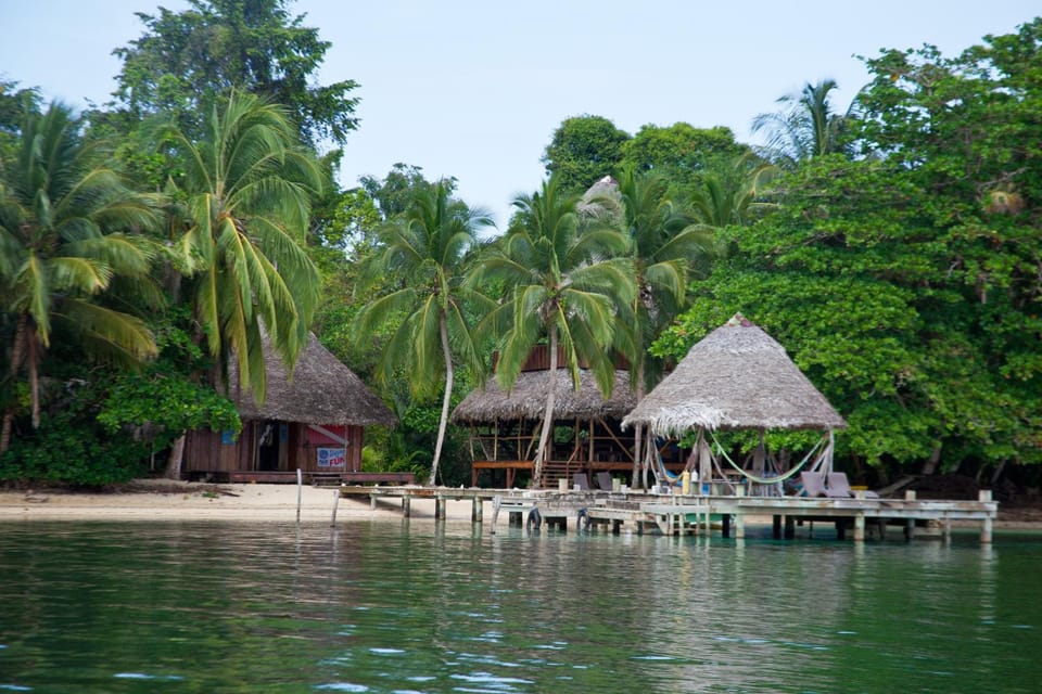Al Natural Resort Hotel in Bastimentos Island