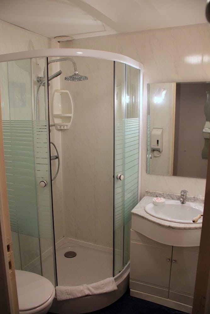 Le Central Hotel Hotel in Pays de la Loire