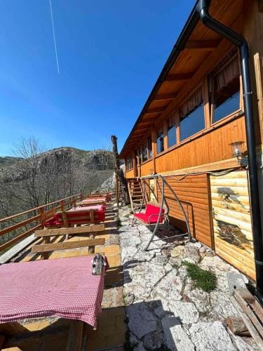 Bed and Breakfast Umoljani Hotel in Federation of Bosnia and Herzegovina