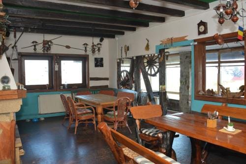 Cabana Andra & Gasthaus Wallner Hotel in Serbia