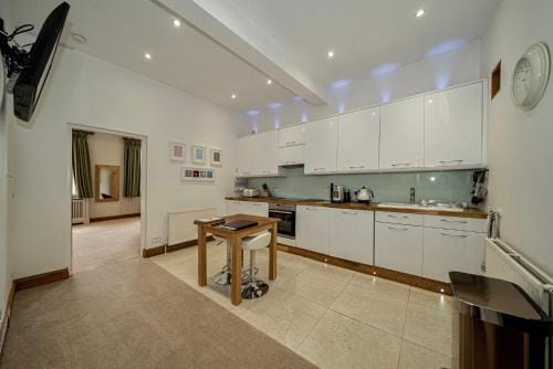 Church Street Apartments Hotel in Macclesfield