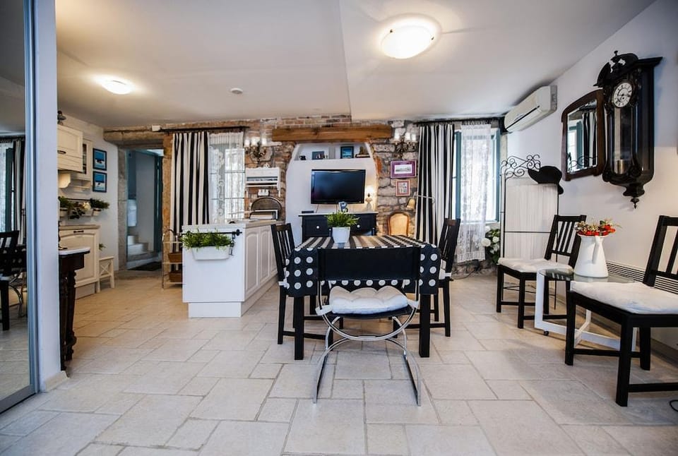 Apartment Art Hotel in Rovinj