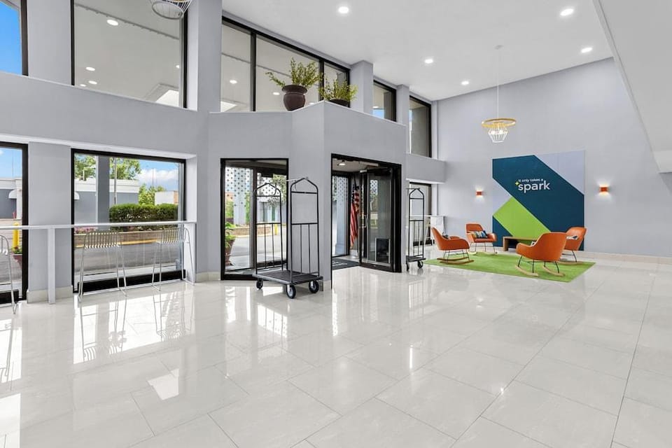 Comfort Inn O'Hare - Convention Center Hotel in Des Plaines