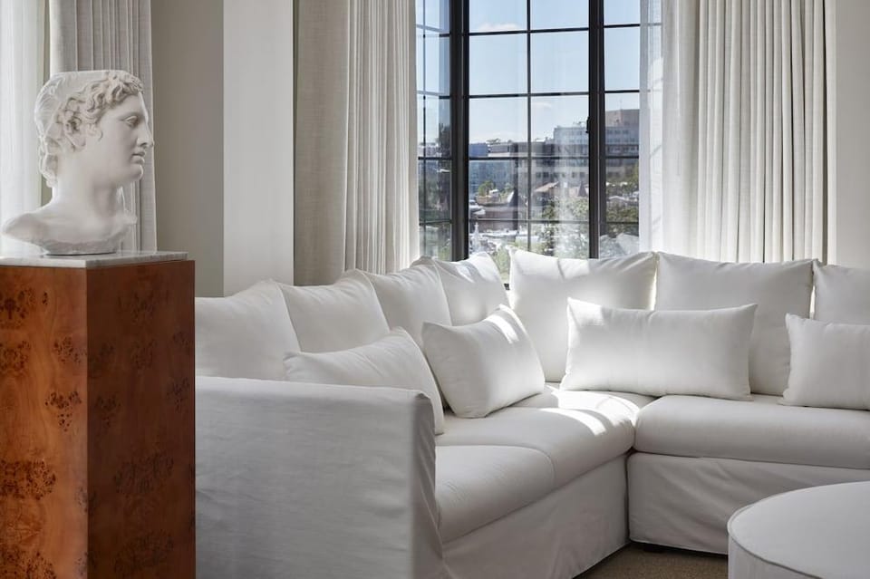 Lyle Hotel Hotel in Arlington