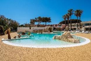 Oustal Del Mar Hotel in Le Lavandou