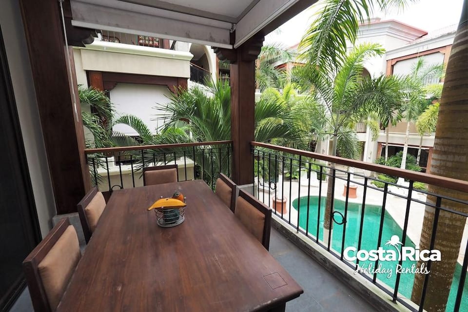 Macaws Ocean Club Hotel in Jaco