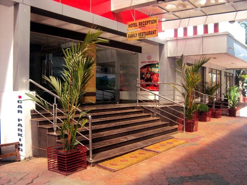 Hotel Peninsula Hotel in Kerala