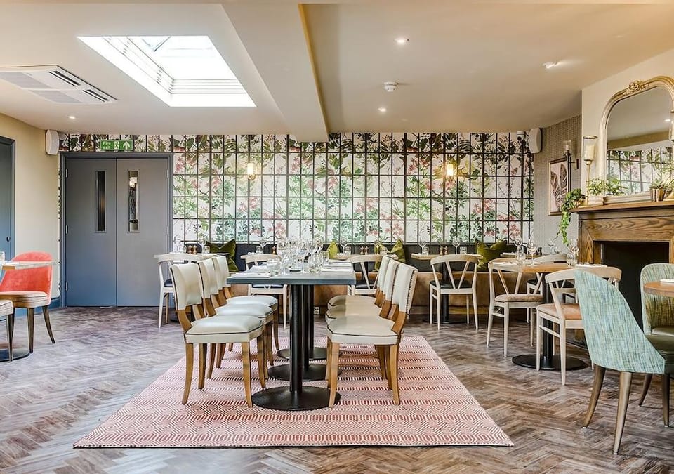 The George Hotel Colchester - Surya Hotels Ltd a subsidiary of Flying Trade PLC Hotel in Colchester