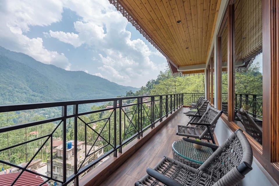 Alpine Village Resort Hotel in India