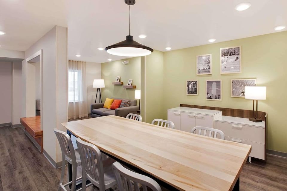 WoodSpring Suites North Dallas Hotel in Plano