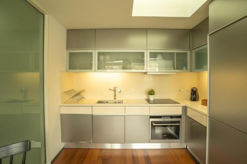 Douro Apartments - Luxury Views Hotel in Porto