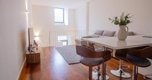 Douro Apartments - Luxury Views Hotel in Porto