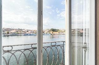 1872 River House Hotel in Porto