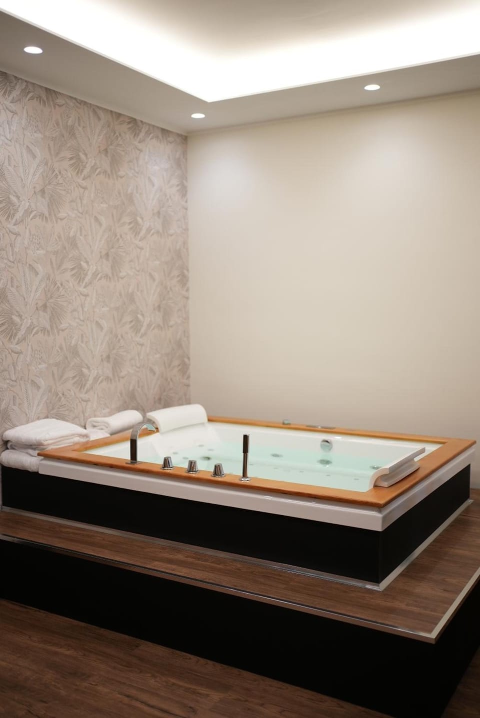 Hot tub