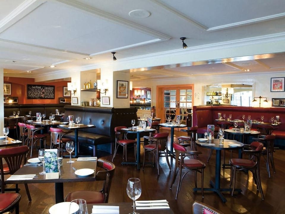 Macdonald Swan's Nest Hotel Hotel in Stratford-upon-Avon