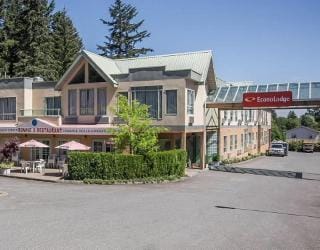 Econo Lodge Hotel in Surrey