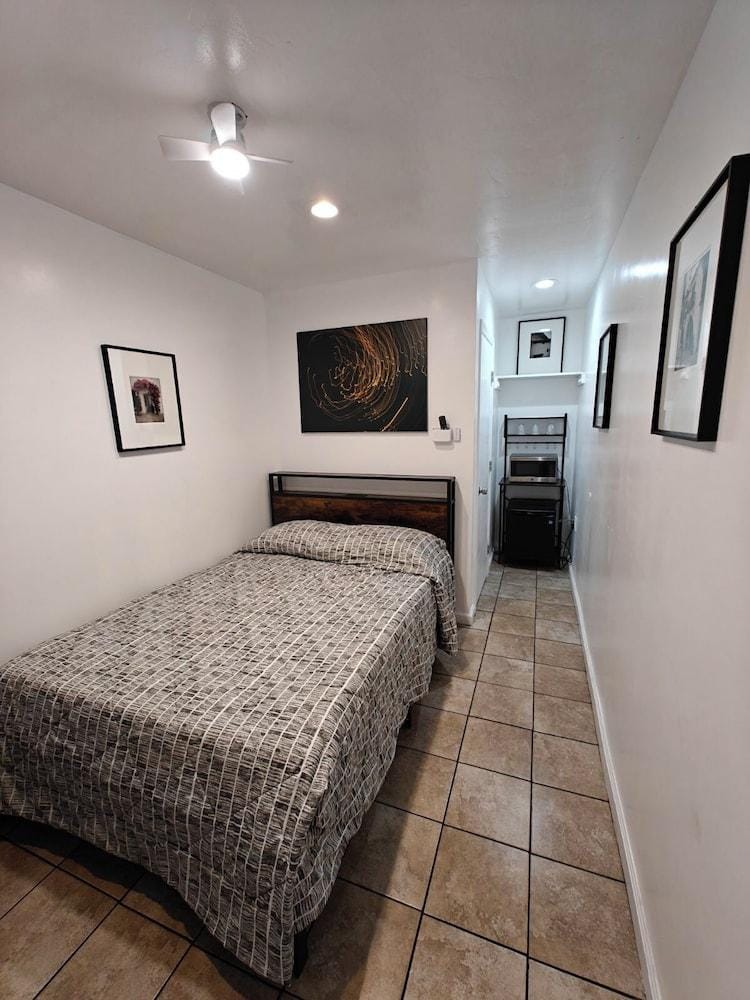 1690 Broadway Hotel in Menlo Park