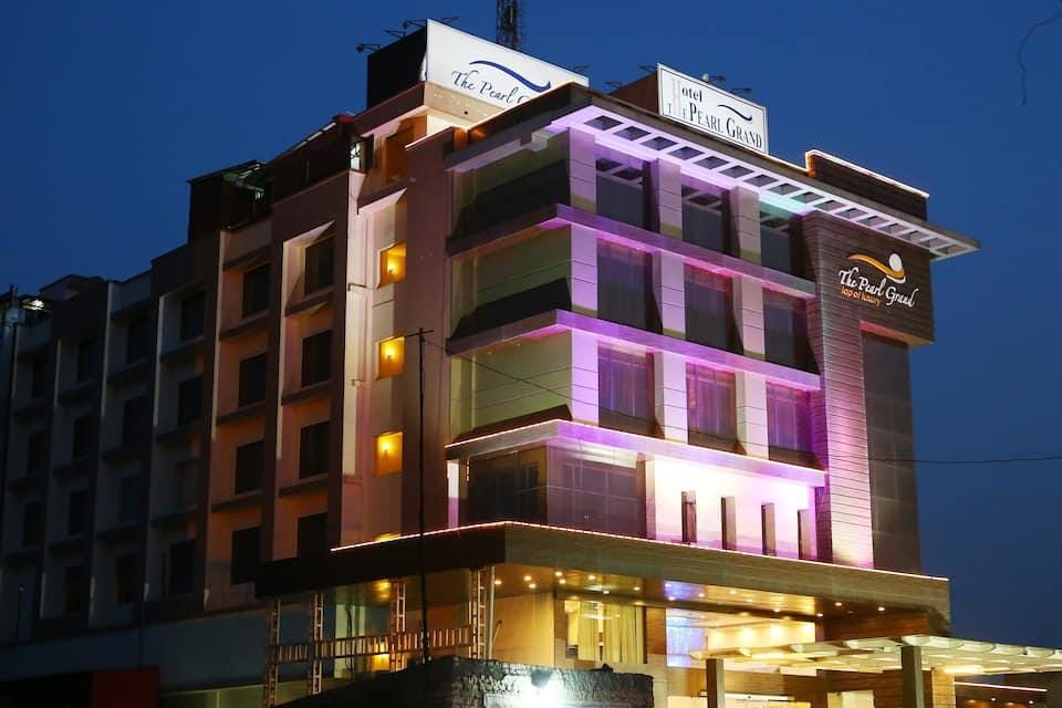 The Pearl Grand Hotel in Dehradun