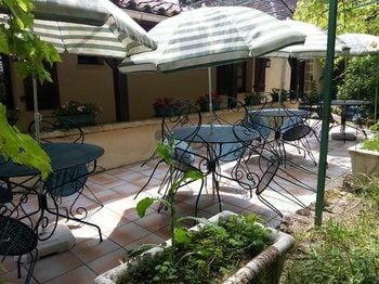 Chambres d'hotes Aux Trois Sources Hotel in Nouvelle-Aquitaine