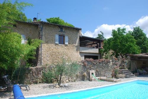 Maison d'hotes Ainsi Soie t-il Hotel in Provence-Alpes-Côte d'Azur