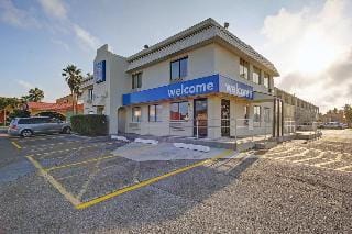 Motel 6 Hotel in South Padre Island