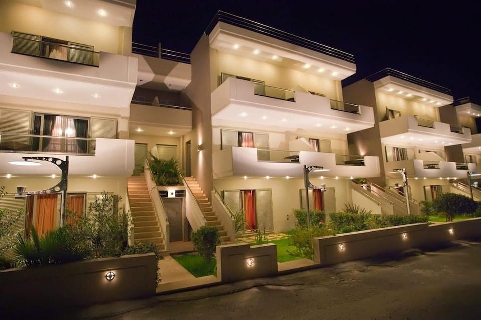 Sandy Point Villas Chania Hotel in Agia Marina