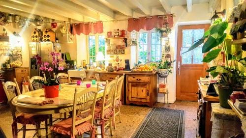 La Roulotte De Lola - Chambre d'hotes Hotel in Auvergne-Rhône-Alpes