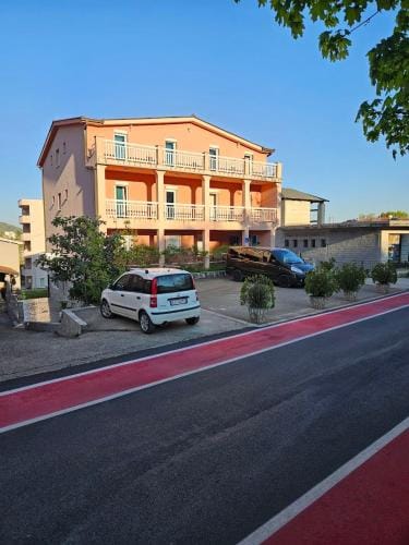 Pansion San Pietro Hotel in Federation of Bosnia and Herzegovina