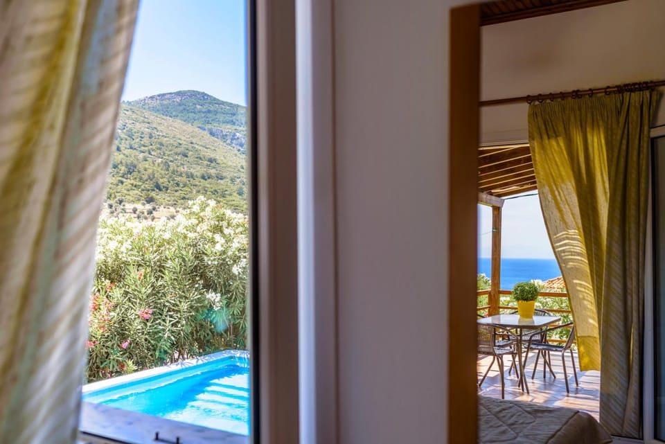 Mouzakis Villas Hotel in Samos, Greece