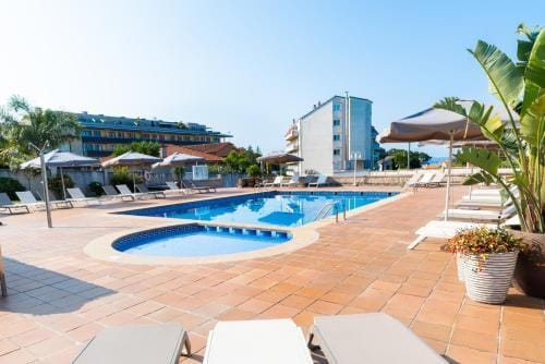 Ton Hotel in Sanxenxo